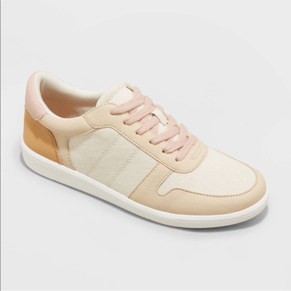 NWT A New Day Women’s Ruby Sneakers Tan